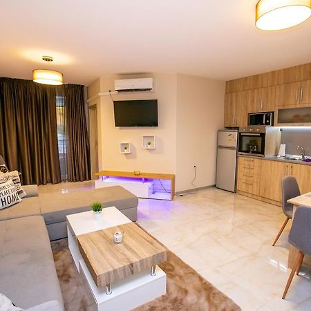 Riva Apartment Санданський Екстер'єр фото