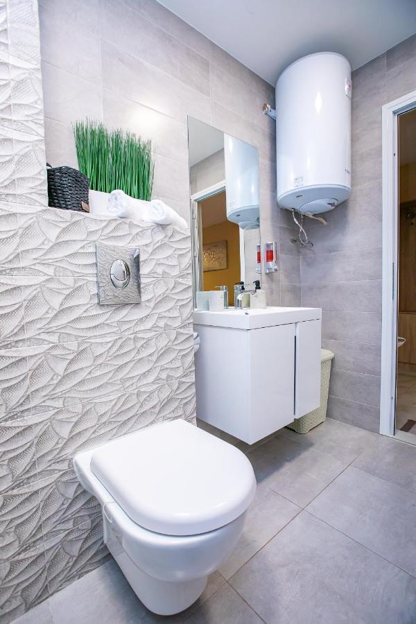 Riva Apartment Санданський Екстер'єр фото